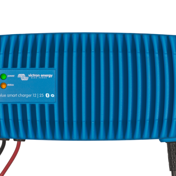 Blue-Smart-IP67-Charger-12-25_top VICTRON ENERGY Blue Smart IP67 Charger Waterproof